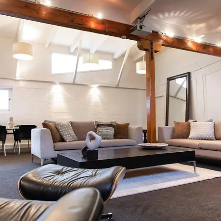 True New York Style Newmarket Loft Apartment